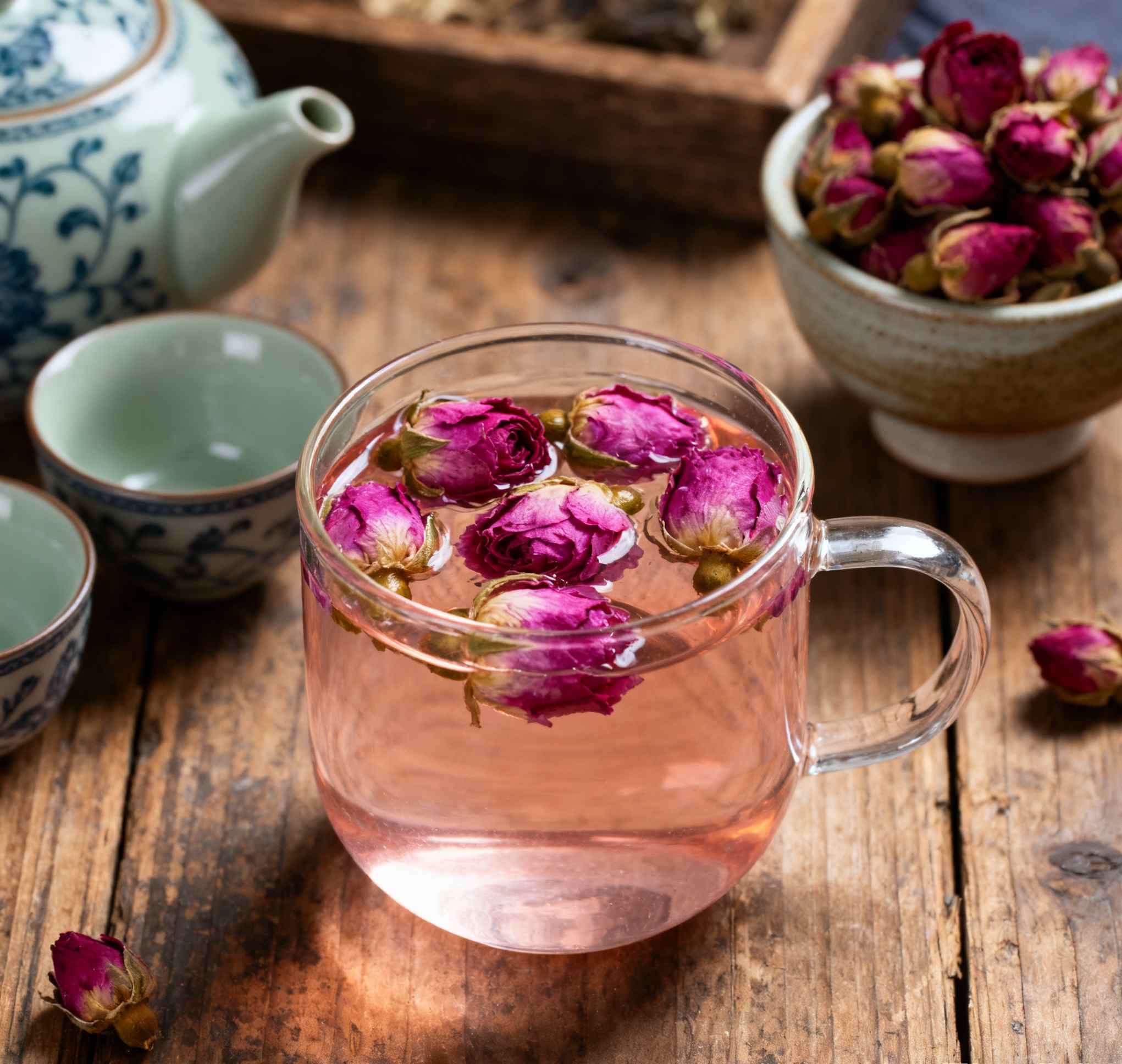 Unlocking Rose Tea Blends: Pairing with Other Herbs
