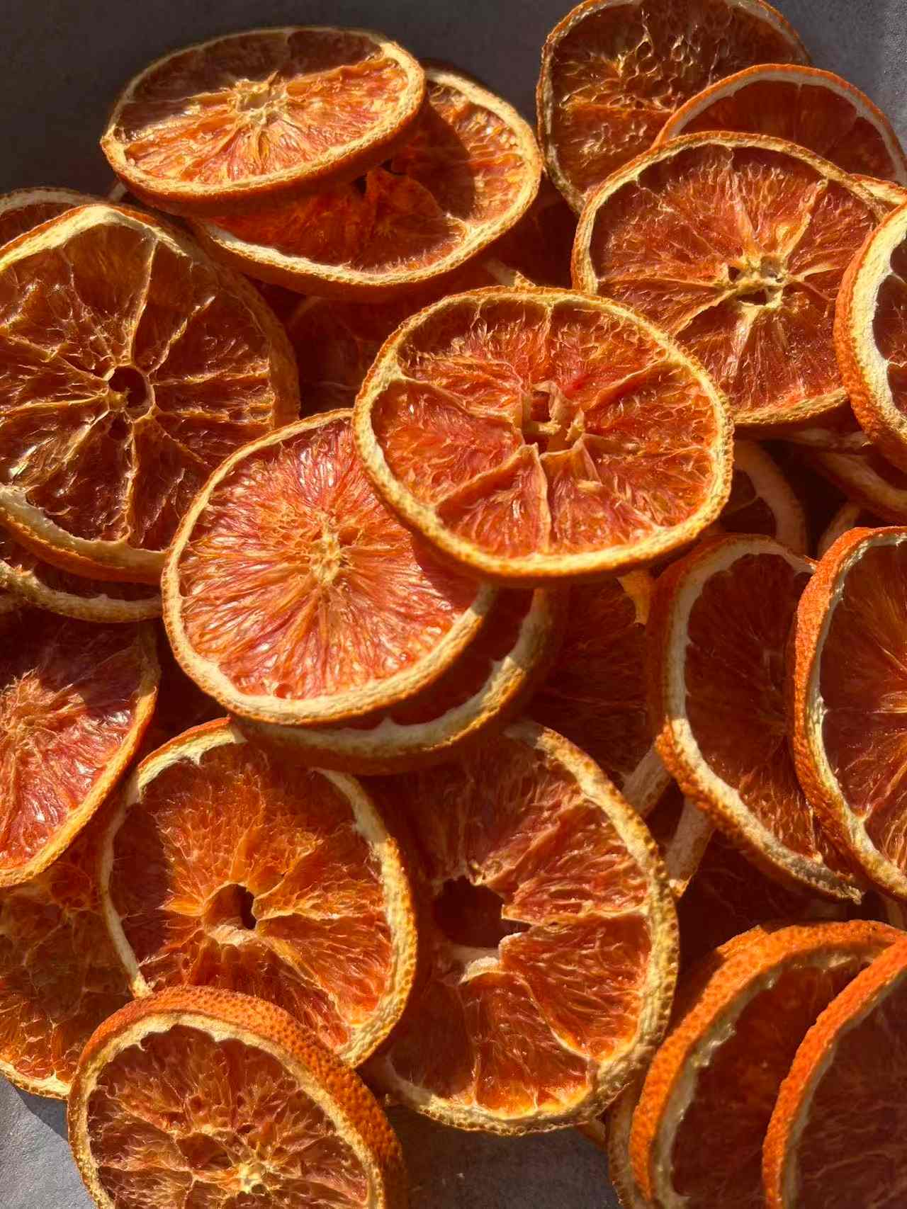Freeze-Dried Blood Orange Slices