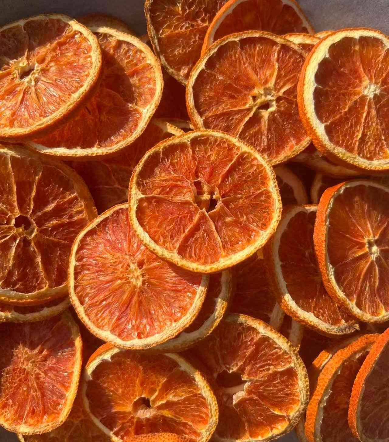Freeze-Dried Blood Orange Slices
